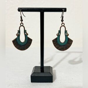 NWOT Copper Patina Spartan Shield Boho Dangle Drop Earrings